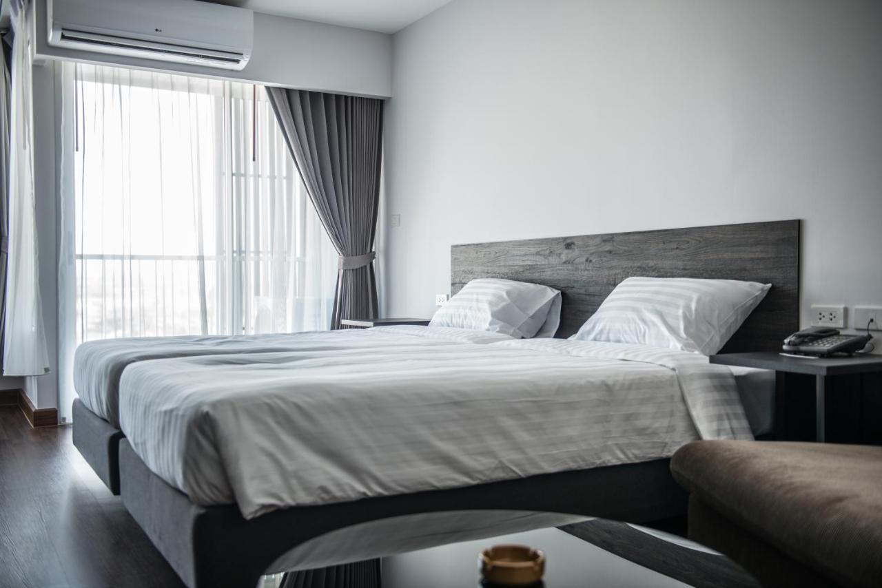 Winner Sriracha Serviced Apartment Sziracsa Kültér fotó