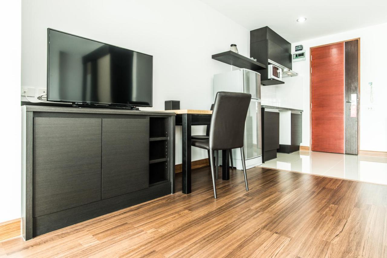 Winner Sriracha Serviced Apartment Sziracsa Kültér fotó