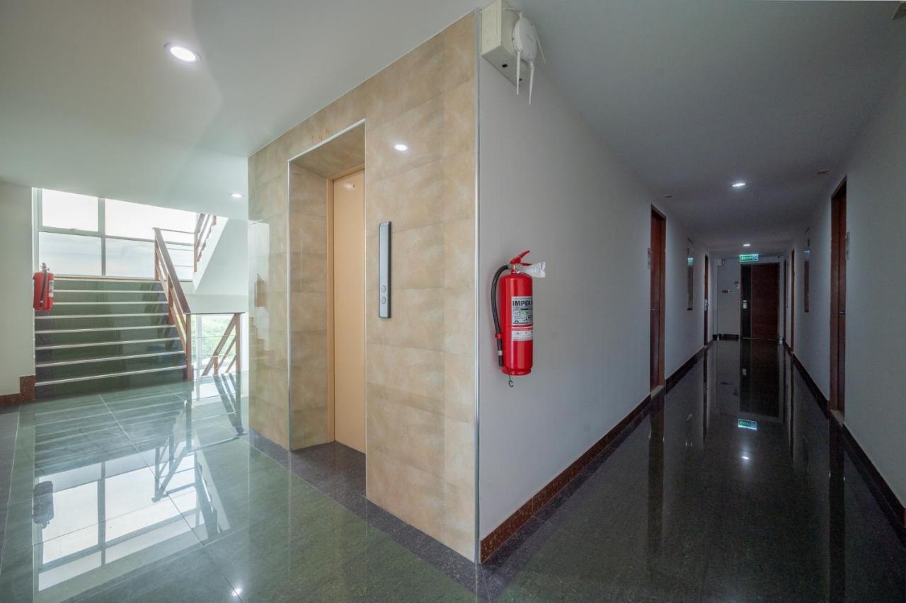 Winner Sriracha Serviced Apartment Sziracsa Kültér fotó